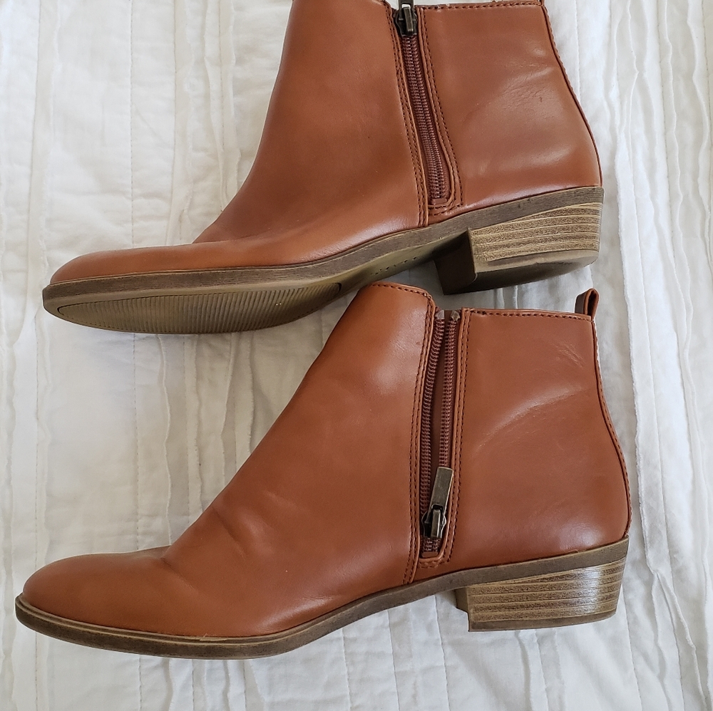 Chaps ankle boots